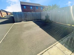 Photo 14- click for photo gallery